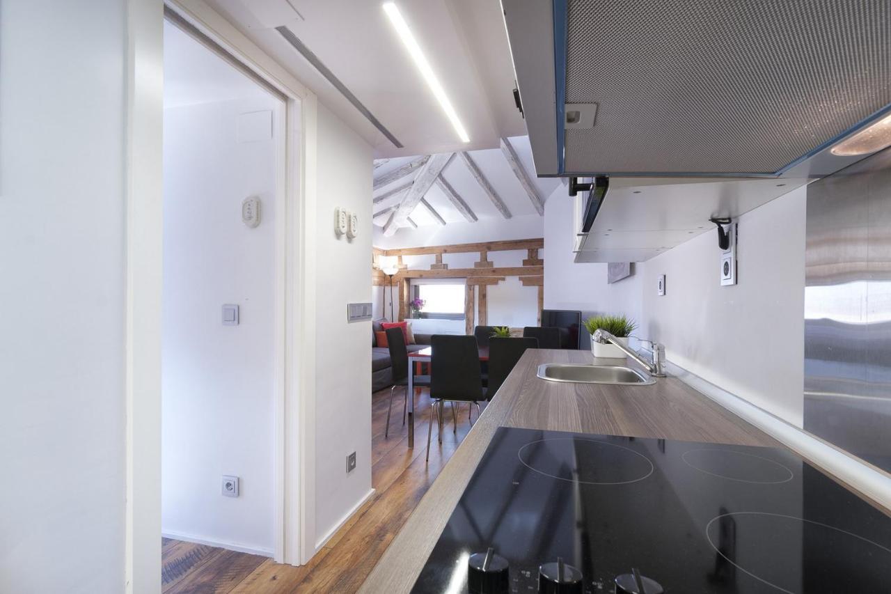 Minty Stay - Plaza Mayor 2 Bd Madrid Bagian luar foto
