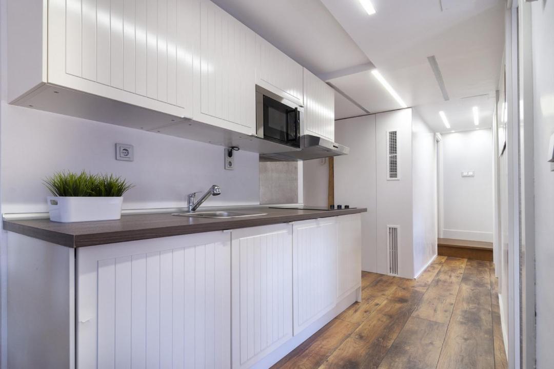 Minty Stay - Plaza Mayor 2 Bd Madrid Bagian luar foto